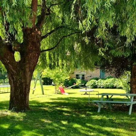 Holiday home Maison Familiale Pres De Avec Jardin, Jeux Pour Enfants, Wifi Et Animaux Acceptes - Fr-1-616-84 *